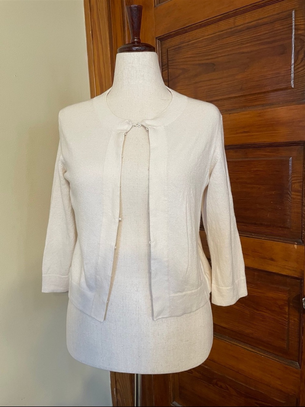 Banana Republic Cream Open-Front Cardigan